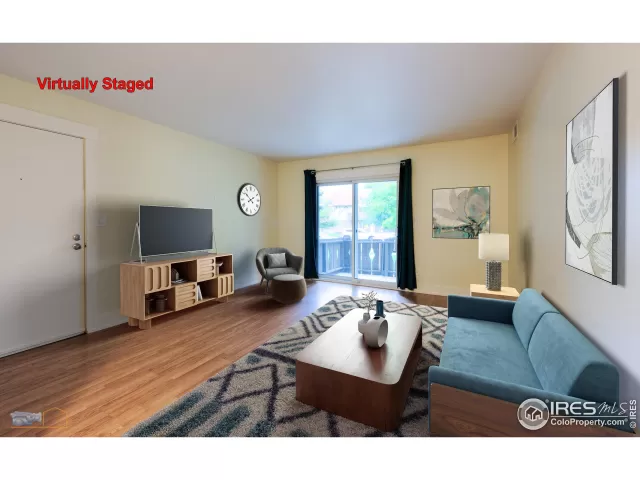 MLS: 993566 Condo For Sale