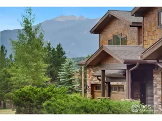 Photo #1: 993602 Listing