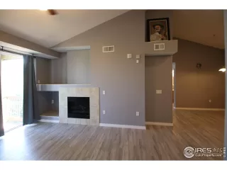 Photo #4: 993613 Listing