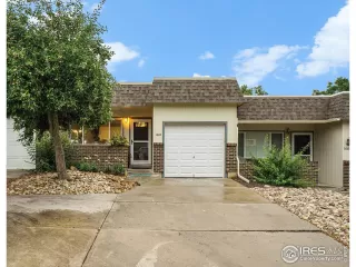 Photo #2: 993617 Listing