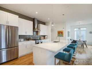 Photo #1: 993625 Listing 