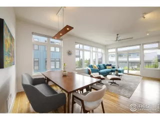 Photo #5: 993625 Listing 