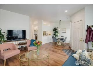 Photo #4: 993631 Listing