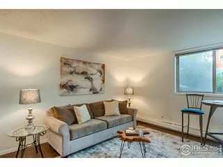 Photo #2: 993678 Listing 