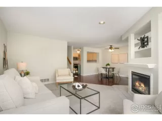 Photo #4: 993713 Listing