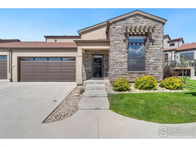 MLS: 993787 Condo For Sale