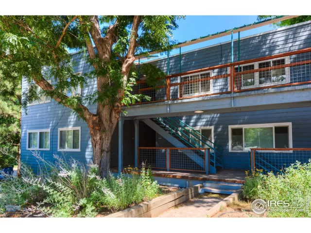 MLS: 993897 Condo For Sale