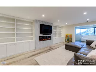 Photo #4: 993897 Listing