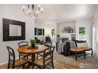 Photo #5: 993904 Listing