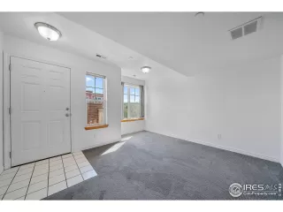 Photo #4: 993924 Listing