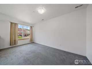 Photo #6: 993924 Listing