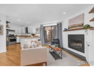 Photo #1: 993984 Listing