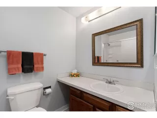 Photo #3: 994054 Listing