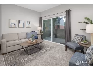 Photo #4: 994057 Listing