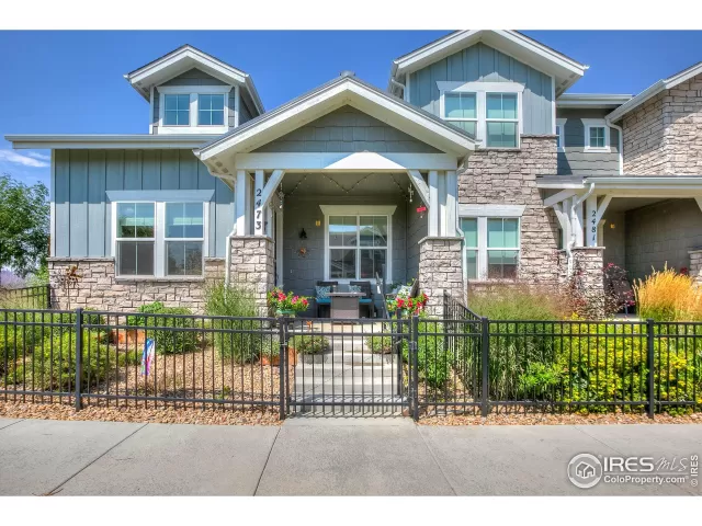 MLS: 994246 Condo For Sale