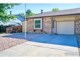 Photo #2: 994251 Listing