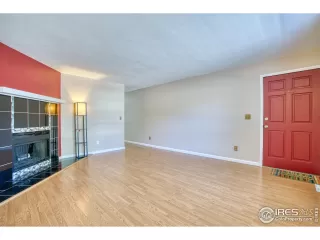 Photo #5: 994251 Listing