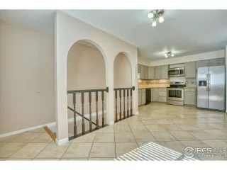 Photo #6: 994251 Listing