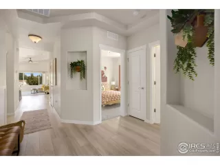 Photo #3: 994294 Listing