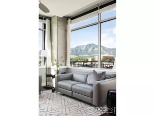 Photo #2: 994352 Listing