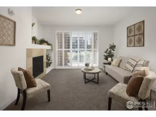 Photo #4: 994490 Listing