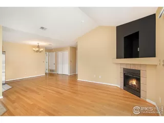 Photo #3: 994505 Listing