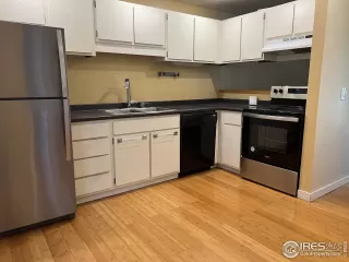 Photo #5: 994510 Listing