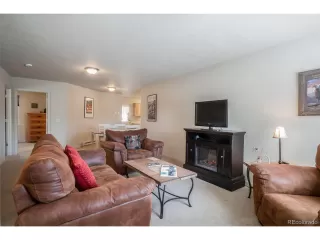 Photo #2: 9945139 Listing