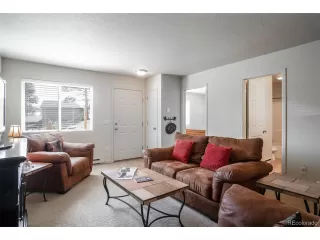 Photo #3: 9945139 Listing