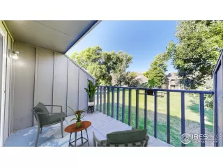 Photo #4: 994560 Listing