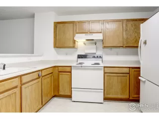 Photo #4: 994567 Listing