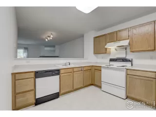 Photo #6: 994567 Listing