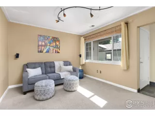 Photo #6: 994609 Listing