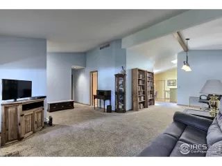 Photo #6: 994638 Listing