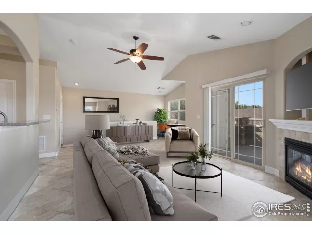 MLS: 994668 Condo For Sale