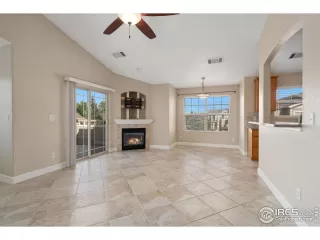 Photo #6: 994668 Listing