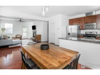 Photo #6: 994727 Listing