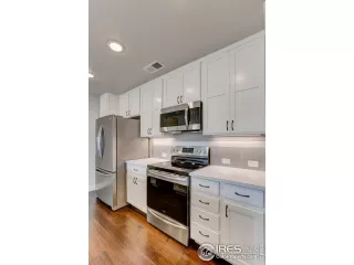 Photo #1: 994747 Listing