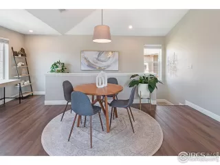 Photo #6: 994782 Listing