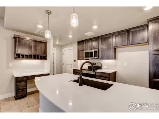 Photo #1: 994805 Listing