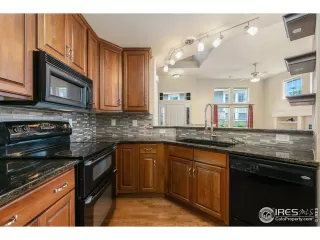 Photo #6: 994869 Listing 