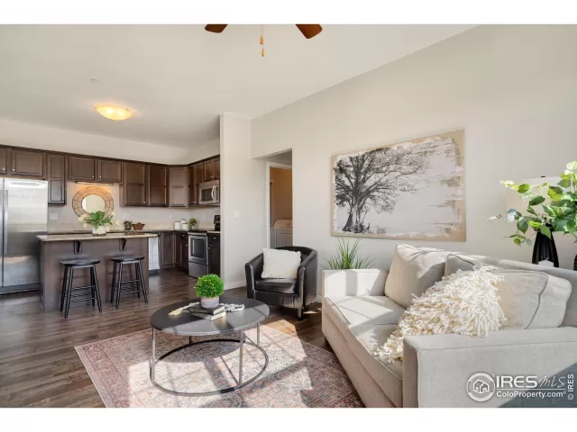 MLS: 994879 Condo For Sale