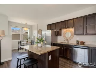 Photo #6: 994879 Listing