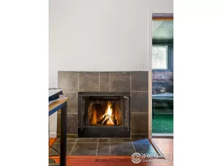 Photo #5: 994901 Listing