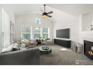 Photo #4: 994922 Listing