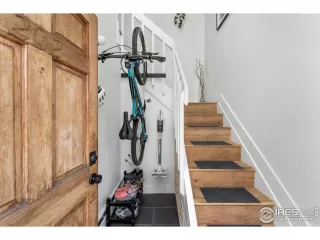 Photo #3: 994963 Listing