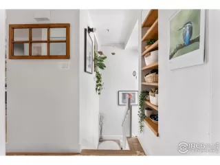 Photo #4: 994963 Listing