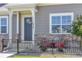 Photo #3: 995028 Listing