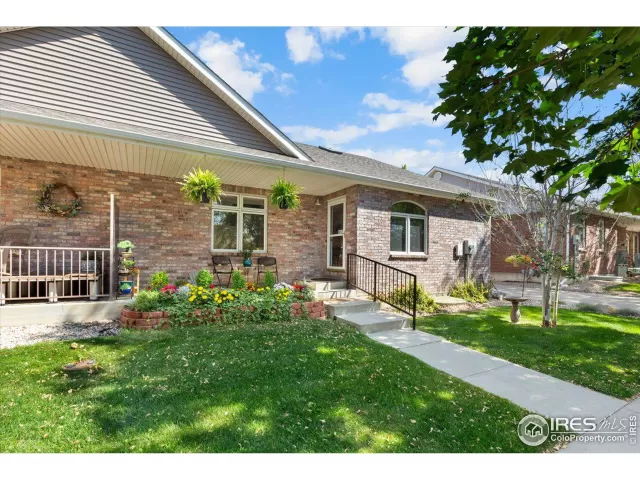 MLS: 995060 Condo For Sale