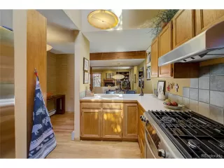 Photo #4: 9951193 Listing